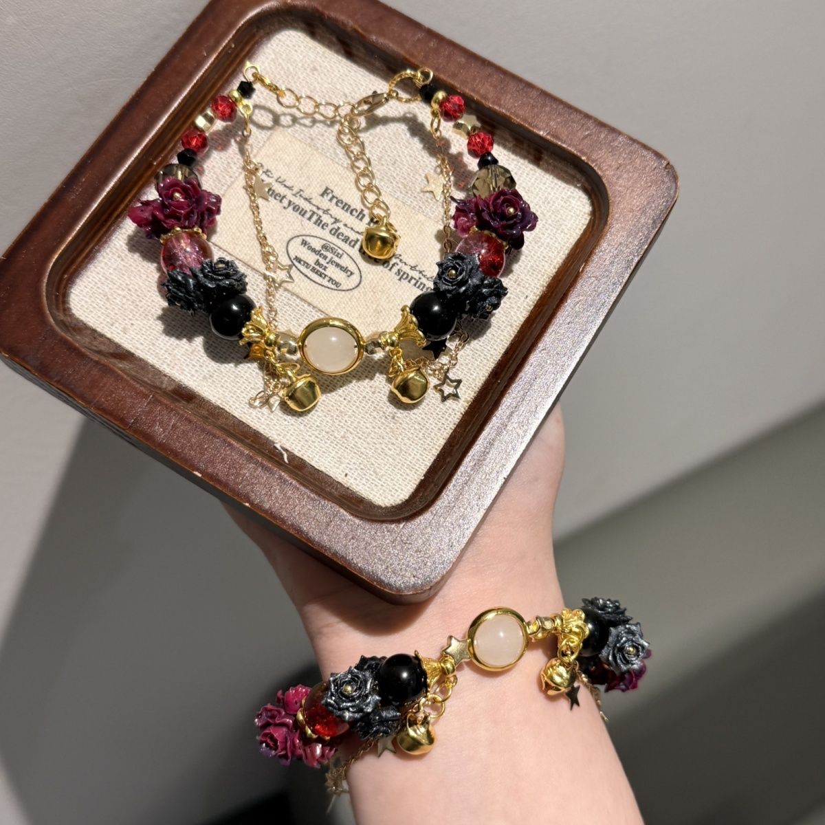 สร้อยข้อมือลูกปัดสำหรับผู้หญิง - Bracelet Beaded Men บทวิจารณ์และราคา